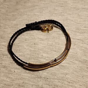 Lizzy James Mini Addison Braided Leather Wrap Bracelet Gold